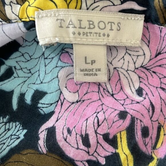 Talbots Petite Floral Popover Cotton Top 1/2 Button Front NWOT - Picture 6 of 7
